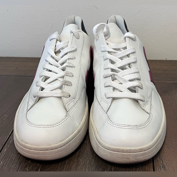 Veja V-12 Sneakers Mens size 11.5 - Picture 2 of 9